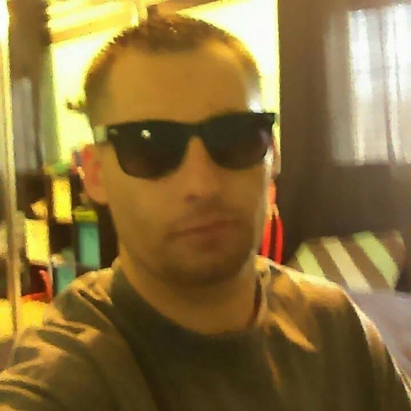 Meet your Posher, Ryan - Picture 1 of 1